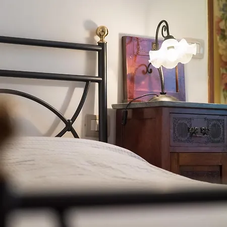 Residenza Porta All'arco * Вольтерра