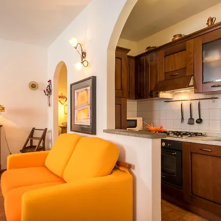 Apartment Residenza Porta All'arco Volterra