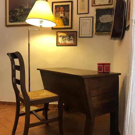 Апартаменты Residenza Porta All'arco Вольтерра